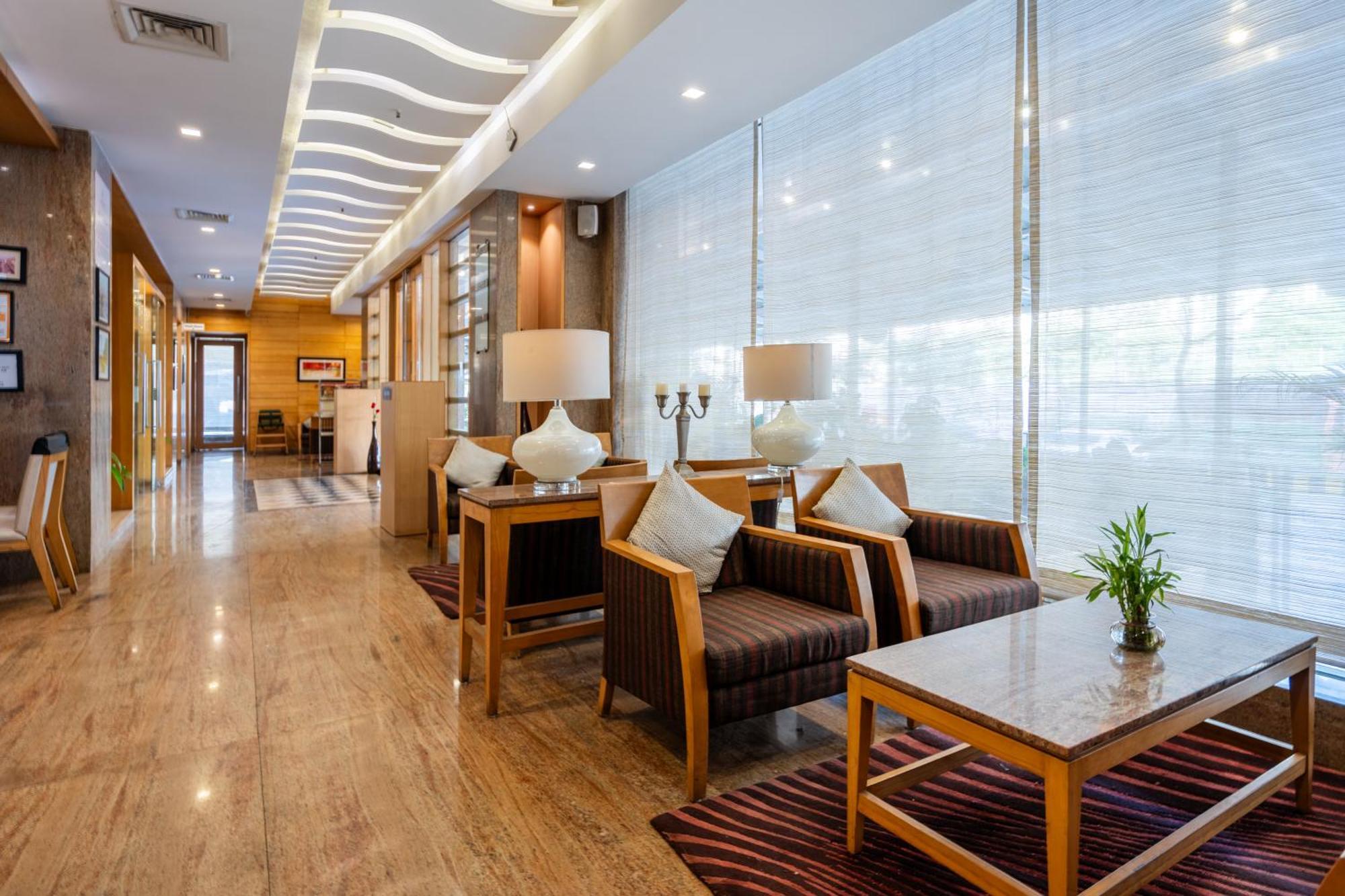 Gcc North Side Hotel Mira-Bhayandar Екстериор снимка
