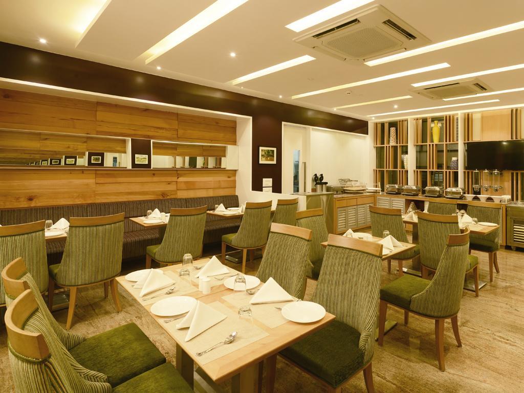 Gcc North Side Hotel Mira-Bhayandar Екстериор снимка